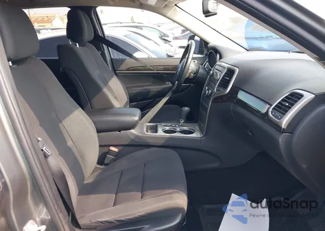 2013 Jeep Grand Cherokee Laredo из США, поврежденный, VIN 1C4RJEAG6DC520401